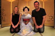 Mesmerizing Dinner with Maiko & Geisha