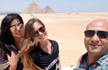 Giza Pyramids, Sakkara Pyramid, Memphis Old City with Private Expert Guide