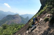 Pedra da Gávea - hiking tour with safety equipment