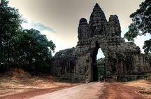 Angkor Wat Sunrise Guided Join-In Tour