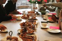 Paris Cooking Class: Chocolate Éclairs and Cream Puffs