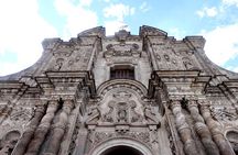 Quito historical, markets and street food tour 