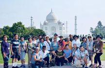 Private Tour: Day Trip to Taj Mahal and Agra Fort from Jaipur