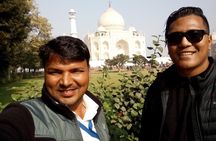 Private Day Tour of Taj Mahal and Agra Fort By Super fast train 