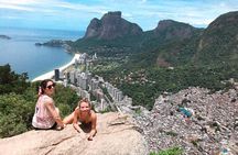 Hikking the Favela + Morro Dois Irmaos!