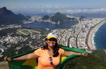 Hikking the Favela + Morro Dois Irmaos!