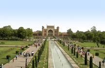  From Delhi: Private Taj Mahal & Agra Day Trip by India's Fastest A/c Train 