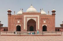 Private Tour:Sunrise Taj Mahal Love Tour From Delhi including Agra fort