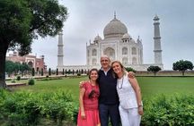 Private Taj Mahal Agra Day Tour by Car from Delhi