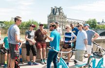 Paris Highlights Bike Tour: Eiffel Tower, Louvre and Notre-Dame