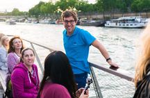 Paris Evening Bike Tour with 1-hour Seine River Cruise
