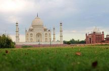 Taj Mahal Overnight Private Tour with Sunrise From Delhi By Car
