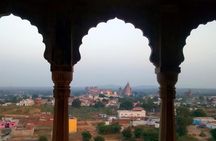 All Inclusive Full Day Sightseeing Tour of Orchha