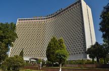 Tashkent Walking Tour with Local Lady / Gentleman 