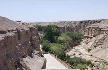 Best of Dunhuang Day Tour to Yulin Grottoes and Suoyangcheng Ruins