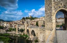 Medieval Three Villages Small Group Day Trip from Barcelona