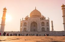 Sunrise Taj Mahal Private Day Trip from Delhi