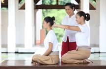 Thai Massage Lesson 3 Hrs in Phuket, Thailand