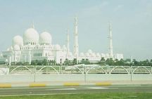 Sheikh Zayed Grand Mosque Abu Dhabi ! Private Tour from Dubai