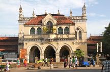 Colombo City Tour by Tuk Tuk ( Sightseeing entry fees included )
