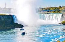 Tour of Niagara Falls with Cruise and Lunch from Toronto