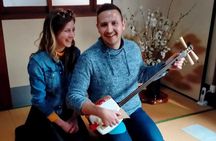 Learn Japanese guitar "Shamisen"