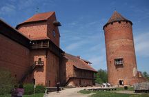 From Riga: Group Tour to Sigulda and Turaida