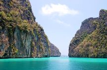 Phi Phi Islands Exclusive Tour by Speedboat from Koh Yao Yai