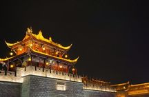 Dujiangyan Foodie Night Tour in Guanxian ancient town