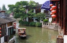 Private Shanghai Day Tour of Zhujiajiao Water Town,Yu Garden and Bund