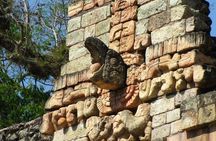 Tour to Copan Ruins Arqueological Site from Guatemala City