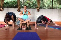 8 Days Holiday Yoga, Meditation, Tour & Hiking Retreat in Kathmandu, Nepal