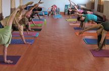 8 Days Holiday Yoga, Meditation, Tour & Hiking Retreat in Kathmandu, Nepal