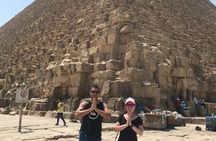 8 HRS Tour to Giza Pyramids, Egyptian Museum, Citadel & Felucca.
