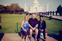 Taj Mahal & Agra Fort Tour with Home Cooked lunch at Locals Home