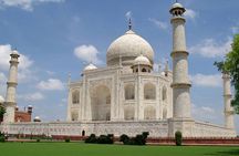 Private Tour: One Day Trip To Agra from Delhi by Car Visit Taj Mahal & Agra Fort