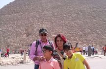 Best Day Tour to Giza Pyramids and Egyptian Museum from Cairo