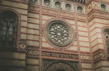 A Journey through Jewish Budapest - Walking Tour