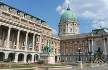 Buda Castle Walking Tour: A Kingdom of Many Nations