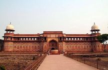 From Delhi: Taj Mahal and Agra Fort Private Day Tour By Car