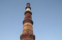 Old and New Delhi Full-Day Private Tour with Rickshaw Ride