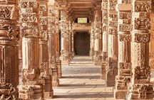 Old and New Delhi Full-Day Private Tour with Rickshaw Ride