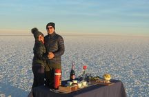 Private: Sunset and starlight tour in Uyuni salt flats.