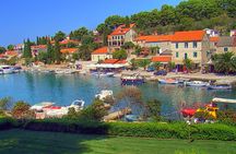 Speedboat Blue Lagoon & 3 Islands tour from Trogir