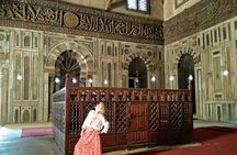 Private Day Tour to Egyptian Museum, Citadel and Old Cairo