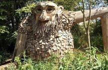 The Six Forgotten Giants Trolls Hunt with Minibus
