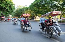 (5 Hours) 3 in 1 Special Tour: Cyclo, Street Food Tour & Foot Spa
