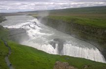 Private Golden Circle Daytrip from Reykjavík(1 - 5 person) 