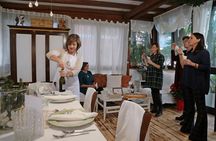 Dining Experience at a local's Home in Campofelice di Roccella with Show Cooking