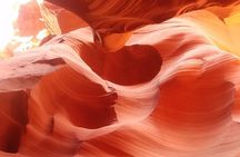 Antelope Canyon, Horseshoe Bend and Lake Powell Tour from Las Vegas